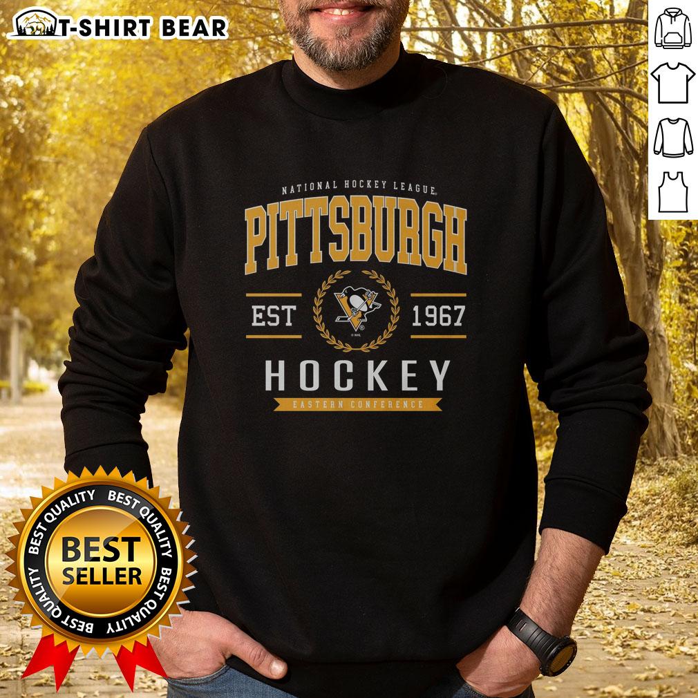 Hot Pittsburgh Penguins Hockey Legacy Crest Sweatshirt Hot Pittsburgh Penguins Hockey Legacy Crest Sweatshirt featuring team colors and logo, perfect for fans and cold weather.