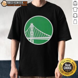 Hot Golden State Warriors St. Patrick's Day T-shirt featuring a bold white logo on a green background.