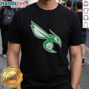 Awesome Charlotte Hornets white logo Patrick's Day T-shirt featuring the team's emblem for fans celebrating in style.