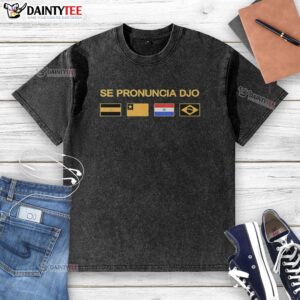 Nice Se Pronuncia Djo Flag T-Shirt - Image 6