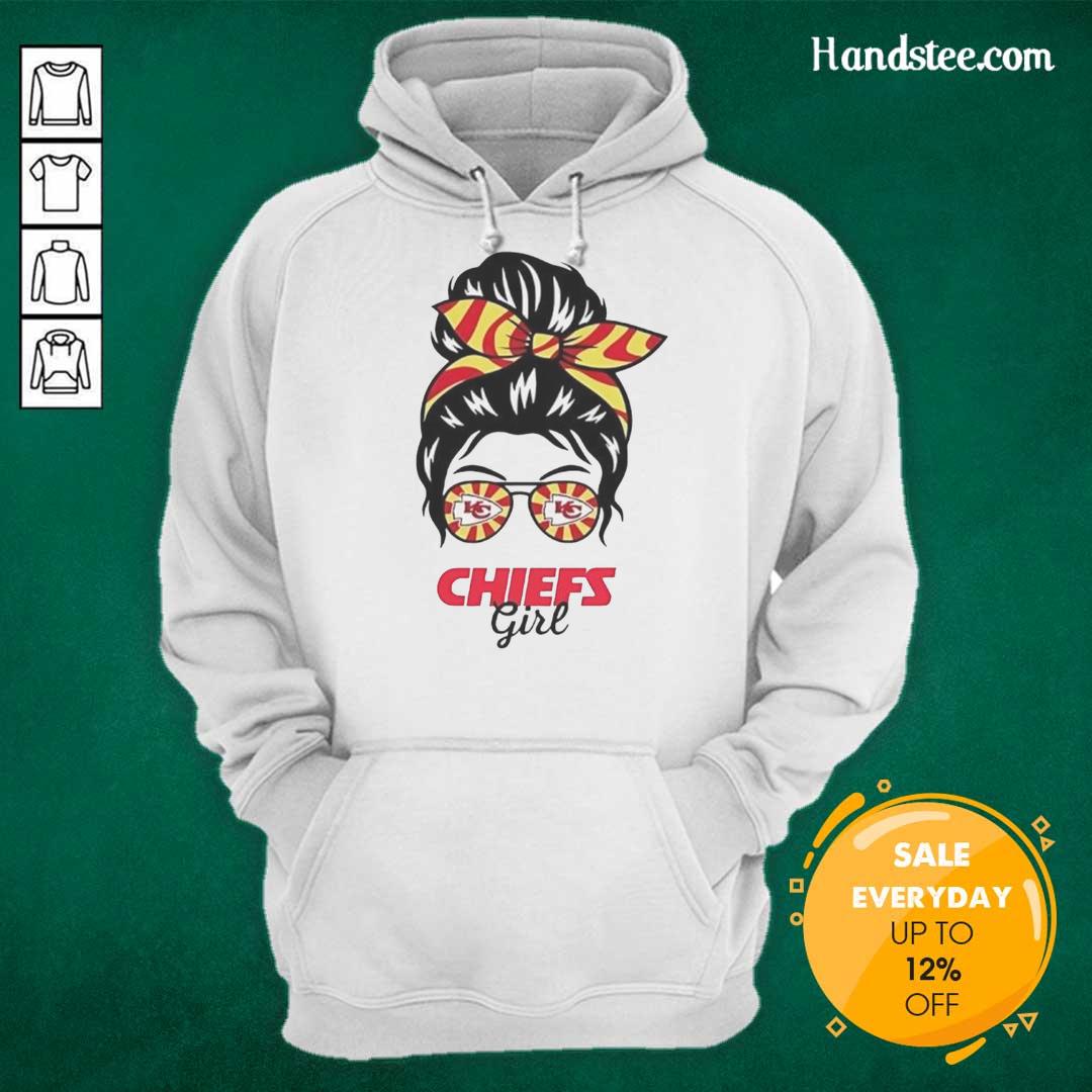 nice-kansas-city-chiefs-girl-messy-bun-glasses-hoodie Cheerful Kansas City Chiefs girl in a messy bun, glasses, and hoodie, showcasing team spirit and style.