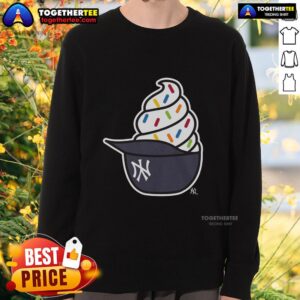 Original New York Yankees ice cream sweatshirt featuring team logo, perfect for fans and cozy casual wear.