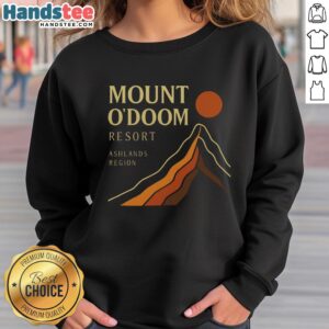 Alt Text: Cozy sweatshirt featuring Nice Mount Odoom Resort design, perfect for Ashlands region adventures and outdoor activities.