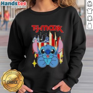 Alt Text: Stylish TJ Maxx USA flag sweatshirt with a nice stitch design, perfect for casual wear and patriotic fashion enthusiasts.