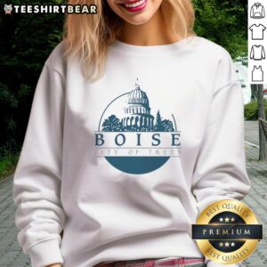 Awesome Boise City of Trees sweatshirt showcasing a stylish design perfect for outdoor enthusiasts and Boise lovers.
