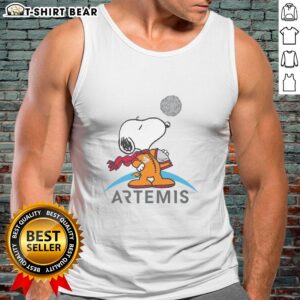 Alt Text: Cute Snoopy Artemis astronaut tank top featuring Snoopy in a space suit, perfect for casual and space-themed outfits.