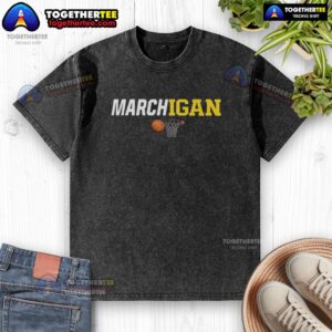 Nice Michigan Wolverines Marchigan washed t-shirt featuring a vintage design in blue and maize colors for fans.
