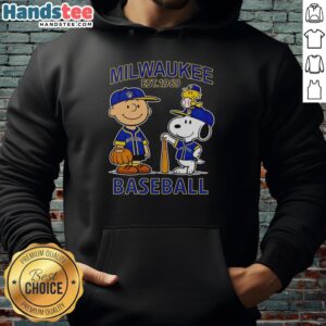 Charlie Brown, Snoopy, and Woodstock in Milwaukee Brewers hoodie est. 1969, perfect for baseball fans and Peanuts lovers.