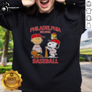 Awesome Charlie Brown and Snoopy X Philadelphia Phillies basketball sweatshirt, established 1962, featuring vibrant graphics.