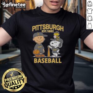 Alt Text: Awesome Charlie Brown, Snoopy, and Woodstock wearing Pittsburgh Pirates baseball jersey t-shirt established 1882.