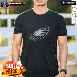 Nice Philadelphia Eagles Rivet Logo T-Shirt featuring a bold team logo, perfect for fans and game day attire.