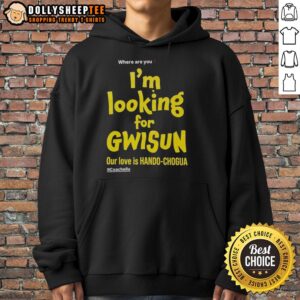 Gwisun 'Our Love Is Hando Chogua' hoodie featuring a stylish design, perfect for casual wear and expressing love.