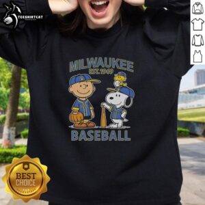 Awesome Charlie Brown and Snoopy X Milwaukee Brewers basketball sweatshirt established 1969, perfect for fans.