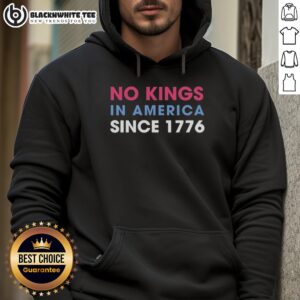 Jamie Lee Curtis hoodie featuring 'No Kings in America Since 1776' design, perfect for fans of the iconic actress.