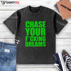 Awesome Crossed Heart Chase Your Dreams Washed T-Shirt in soft cotton, perfect for casual wear and inspiring motivation.