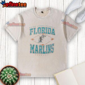 Awesome Florida Marlins Major League Baseball t-shirt, featuring a washed design perfect for fans and collectors.