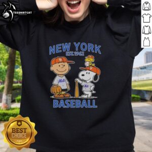 Awesome Charlie Brown and Snoopy X New York Mets Basketball sweatshirt, established 1962, perfect for fans and collectors.