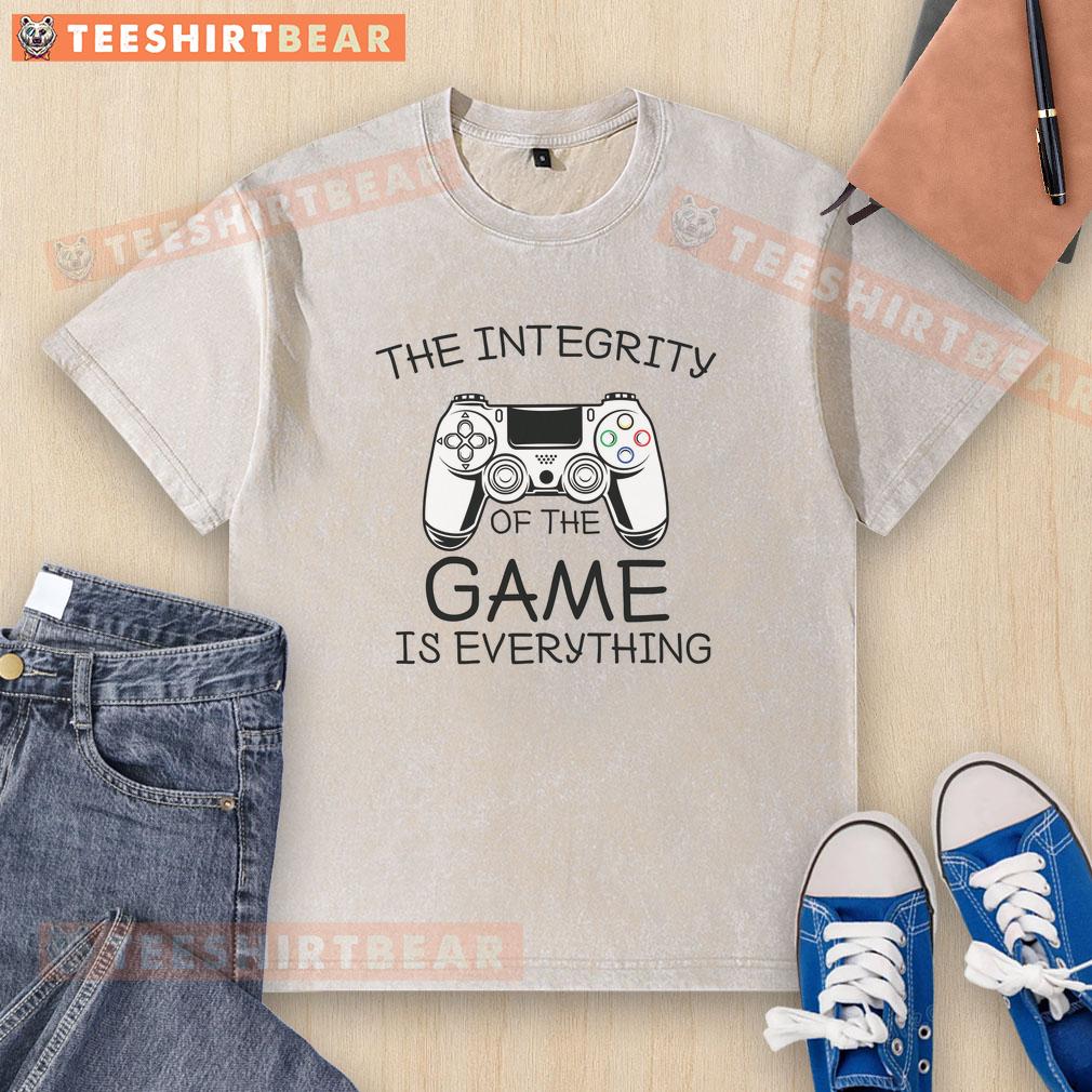 awesome-gamer-quote-integrity-of-the-game-is-everything-gaming-washed-t-shirt Awesome Gamer Quote: 'Integrity of the Game is Everything' on a stylish washed t-shirt for gaming enthusiasts.