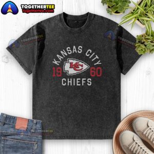 Hot Kansas City Chiefs Heritage Print Washed T-Shirt featuring the iconic team logo in vibrant colors on a relaxed fit.