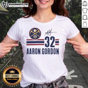 Top Aaron Gordon Denver Nuggets signature name and number ladies tee, showcasing style and team spirit for fans.