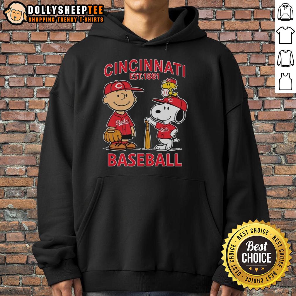Cute Charlie Brown Snoopy And Woodstock With Cincinnati Reds Baseball Jersey Est 1881 Hoodie Alt Text: Cute Charlie Brown, Snoopy, and Woodstock wearing Cincinnati Reds baseball jersey hoodie, established 1881.