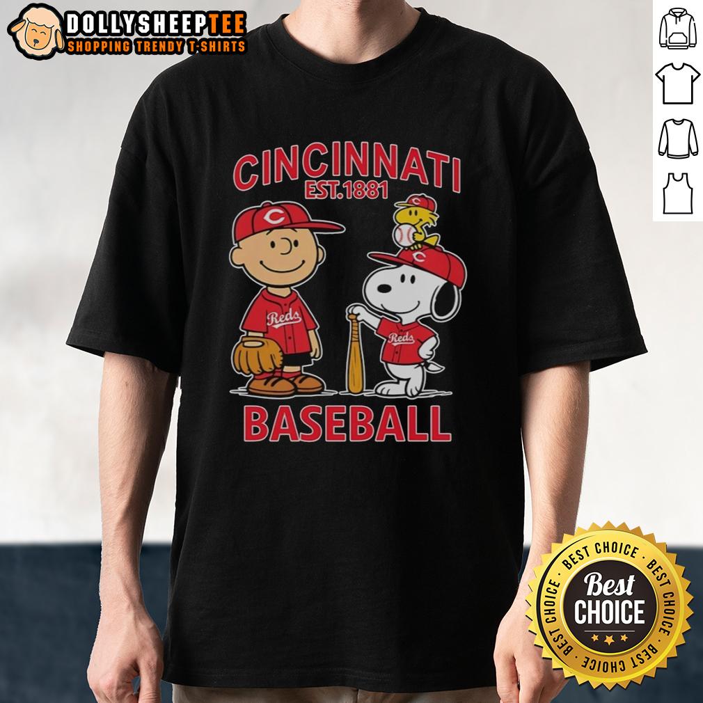Cute Charlie Brown Snoopy And Woodstock With Cincinnati Reds Baseball Jersey Est 1881 T-Shirt Alt Text: Cute Charlie Brown, Snoopy, and Woodstock in Cincinnati Reds baseball jersey t-shirt, established 1881 design.