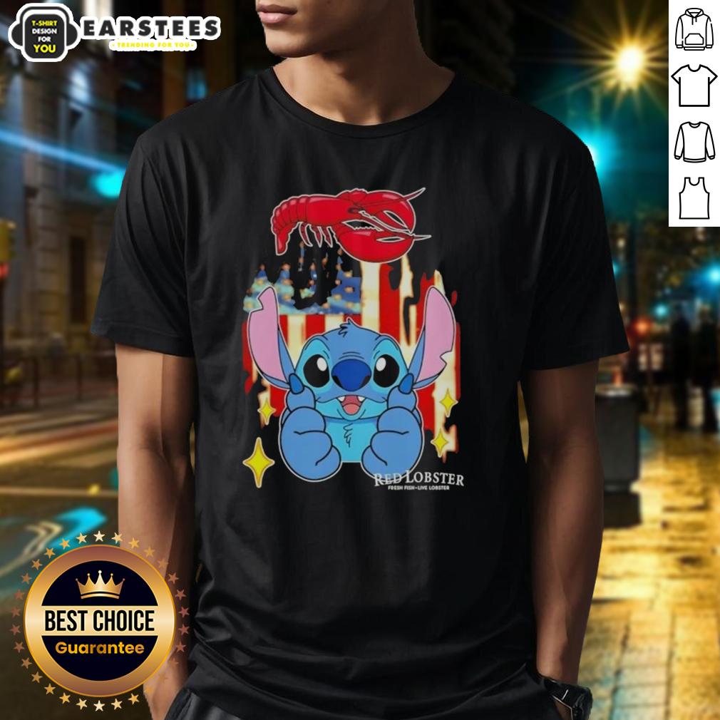 cute-stitch-like-red-lobster-usa-flag-t-shirt-1 Alt Text: Cute Stitch-like red lobster USA flag t-shirt featuring a playful design perfect for summer and patriotic celebrations.
