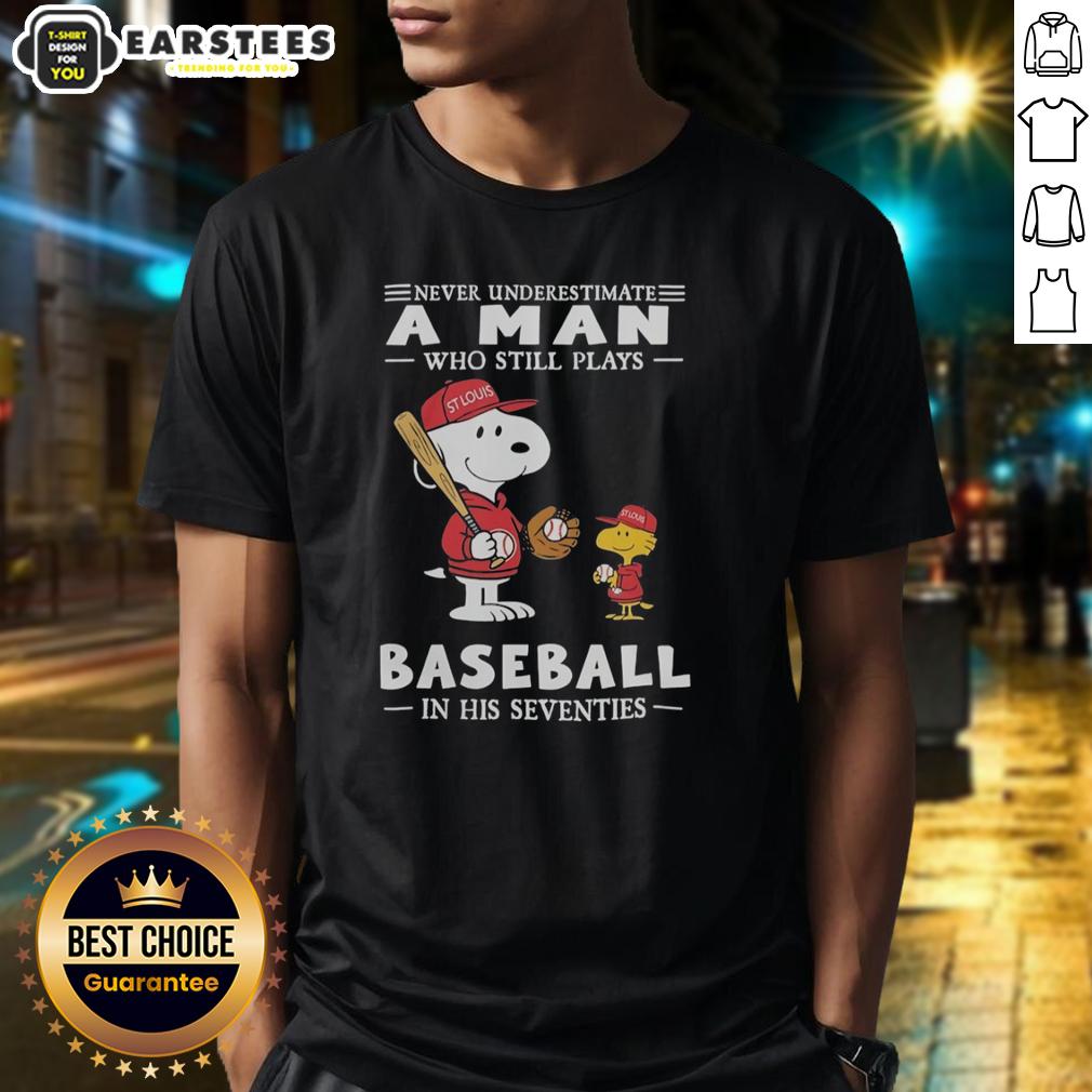 cute-the-peanuts-x-st-louis-cardinals-never-underestimate-a-man-who-still-plays-baseball-in-his-seventies-t-shirt-1 Alt Text: Cute The Peanuts X St Louis Cardinals t-shirt featuring a playful design about playing baseball in your seventies.