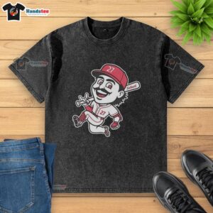 Nice Salbert Sal Stewart Cincinnati Reds washed t-shirt featuring vintage style and team logo, perfect for fans.