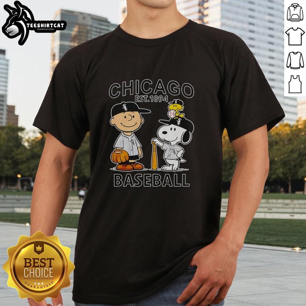 good-charlie-brown-snoopy-and-woodstock-with-chicago-white-sox-baseball-jersey-est-1894-t-shirt Good Charlie Brown, Snoopy, and Woodstock in Chicago White Sox baseball jersey, est 1894, on a stylish t-shirt design.