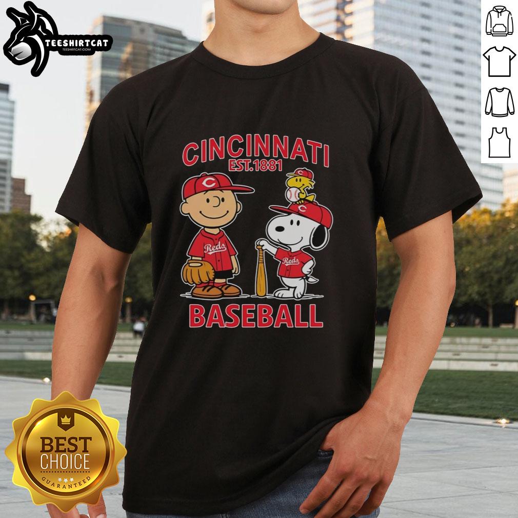 good-charlie-brown-snoopy-and-woodstock-with-cincinnati-reds-baseball-jersey-est-1881-t-shirt Good Charlie Brown, Snoopy, and Woodstock wearing Cincinnati Reds baseball jersey Est 1881 t-shirt design.