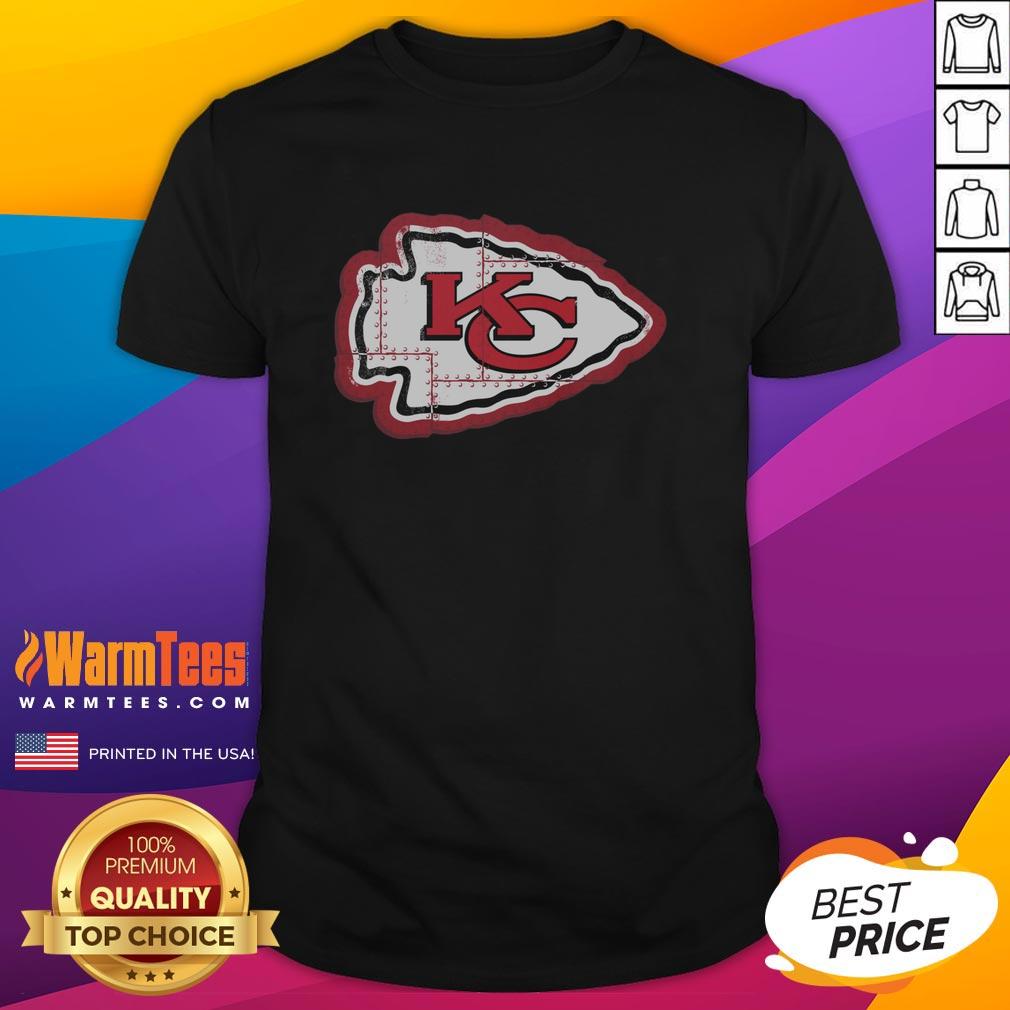 good-kansas-city-chiefs-rivet-logo-t-shirt Good Kansas City Chiefs Rivet Logo T-Shirt featuring bold team colors and a stylish design for fans.