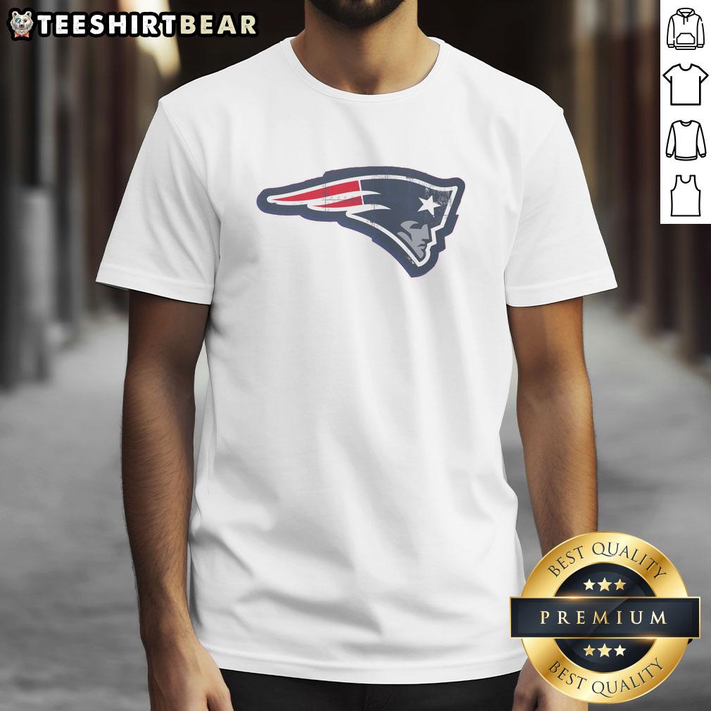 good-new-england-patriots-rivet-logo-t-shirt Good New England Patriots Rivet Logo T-Shirt featuring a stylish design and vibrant team colors for fans.