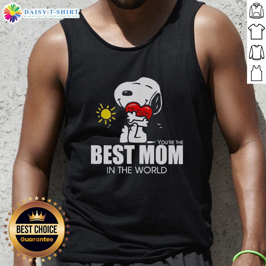 Hot Snoopy Hugging Heart Best Mom In The World Tank Top Hot Snoopy hugging a heart on a tank top that reads 'Best Mom in the World' - perfect gift for Mother's Day.