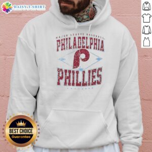 Awesome Philadelphia Phillies Major League Baseball Cooperstown Diamond Hoodie in vibrant red, perfect for fans.
