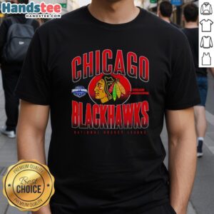 Alt Text: Nice Chicago Blackhawks throwback black boxy t-shirt featuring classic logo, perfect for fans and casual wear.