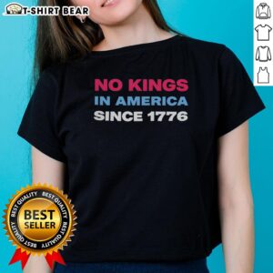 Retro ladies tee featuring Jamie Lee Curtis with 'No Kings in America Since 1776' slogan for a stylish, patriotic look.