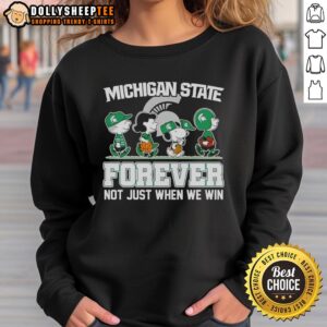Original Peanuts x Michigan State Spartans sweatshirt featuring cartoon characters, perfect for loyal fans all season.