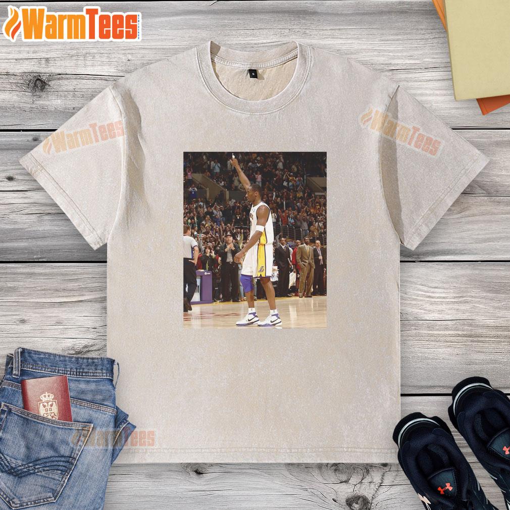 nice-pau-gasol-wearing-kobe-bryant-washed-t-shirt Alt Text: Pau Gasol wearing a washed Kobe Bryant t-shirt, showcasing a tribute to the iconic NBA legend in a casual setting.