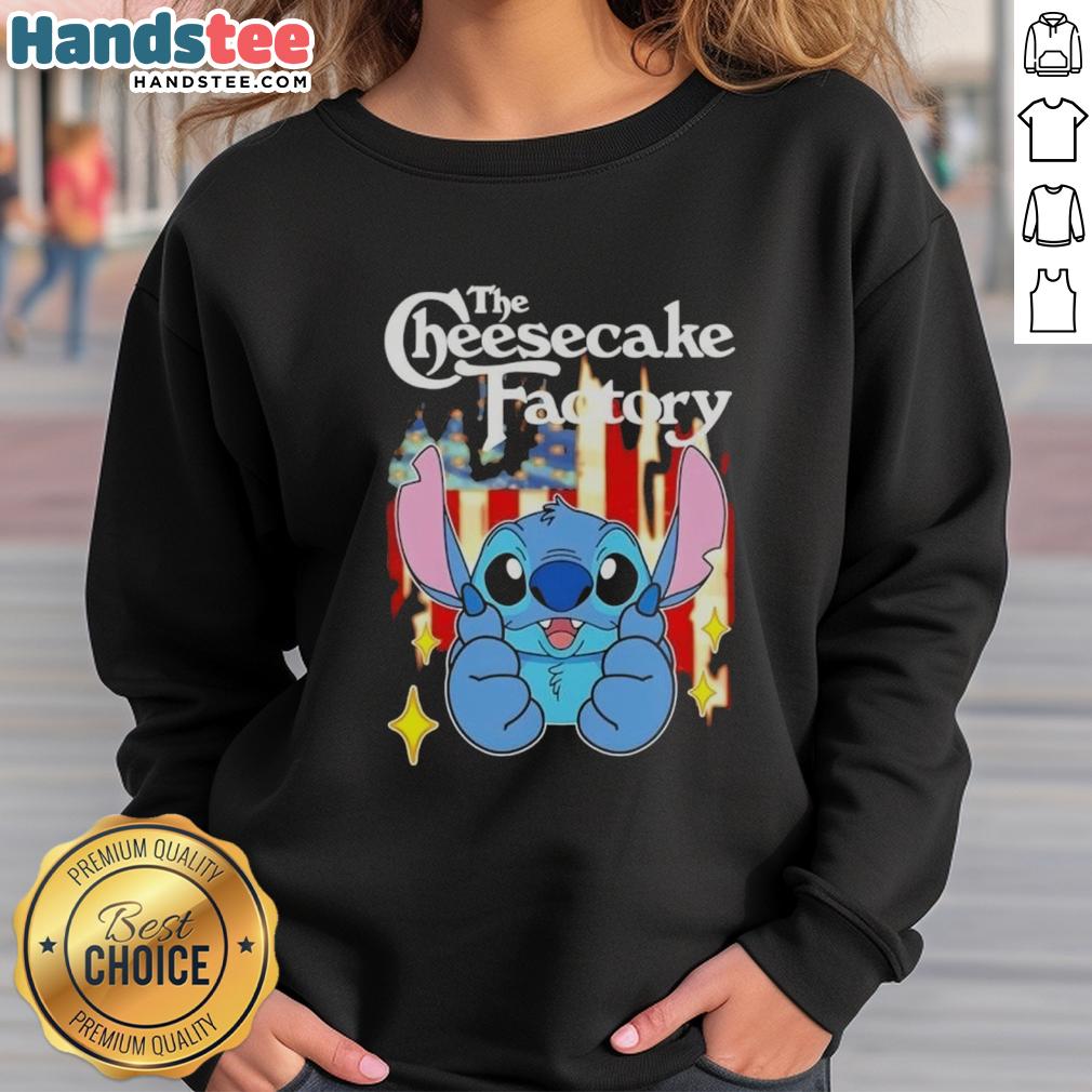 nice-stitch-like-the-cheesecake-factory-usa-flag-sweatshirt Alt Text: Cozy USA flag sweatshirt from Nice Stitch, inspired by The Cheesecake Factory, perfect for casual wear.
