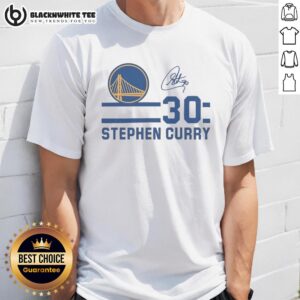 Alt Text: Top Stephen Curry Golden State Warriors T-Shirt featuring signature name and number, perfect for fans and collectors.