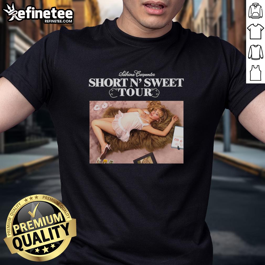 official-short-n-sweet-tour-sabrina-carpenter-t-shirt-1 Official Short N' Sweet Tour Sabrina Carpenter T-Shirt featuring vibrant graphics and tour details, perfect for fans.