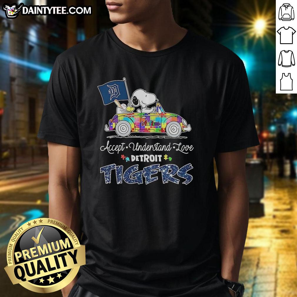 original-detroit-tigers-x-snoopy-and-woodstock-driving-car-accept-understand-love-t-shirt Original Detroit Tigers X Snoopy and Woodstock driving car T-shirt showcasing love and understanding theme.
