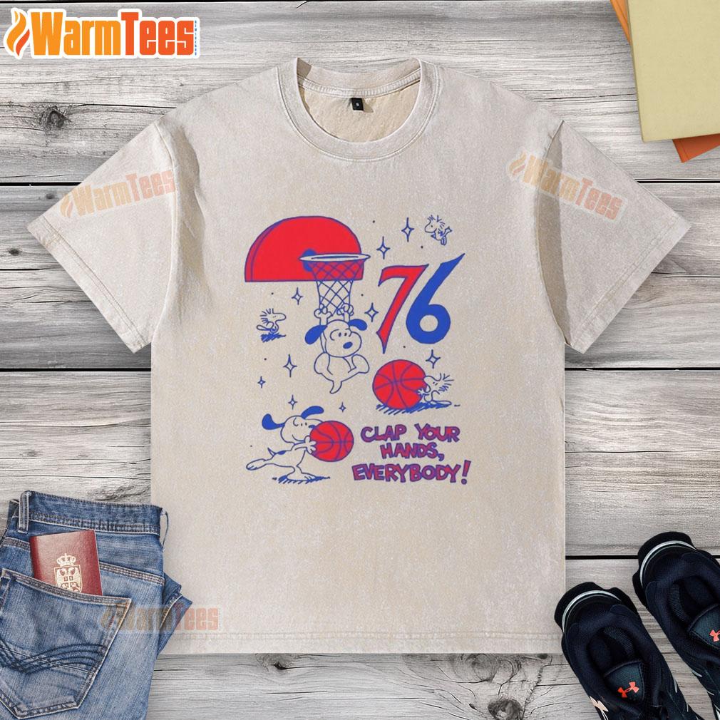 original-philadelphia-76ers-x-snoopy-and-woodstock-clap-your-hands-everybody-washed-t-shirt Original Philadelphia 76ers X Snoopy and Woodstock 'Clap Your Hands' T-Shirt featuring vibrant graphics.