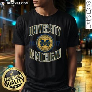Nice Michigan Retro Seal 1817 T-Shirt featuring a vintage design celebrating Michigan's heritage and history.