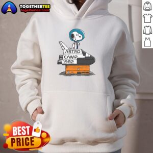 Alt Text: Vintage 1982 Pretty Astro Camp Snoopy hoodie featuring colorful graphics and a cozy fit, perfect for retro fashion lovers.