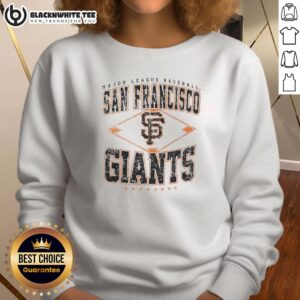 Awesome San Francisco Giants Major League Baseball Cooperstown Diamond Sweatshirt in black, perfect for fans.