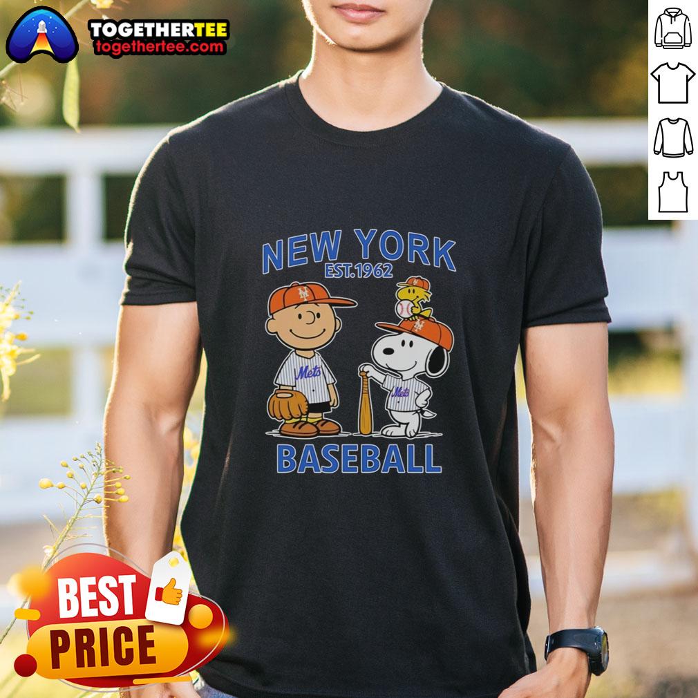 Top Charlie Brown Snoopy And Woodstock With New York Mets Baseball Jersey Est 1962 T-Shirt Charlie Brown, Snoopy, and Woodstock in New York Mets baseball jersey Est 1962 T-shirt, perfect for fans and collectors.