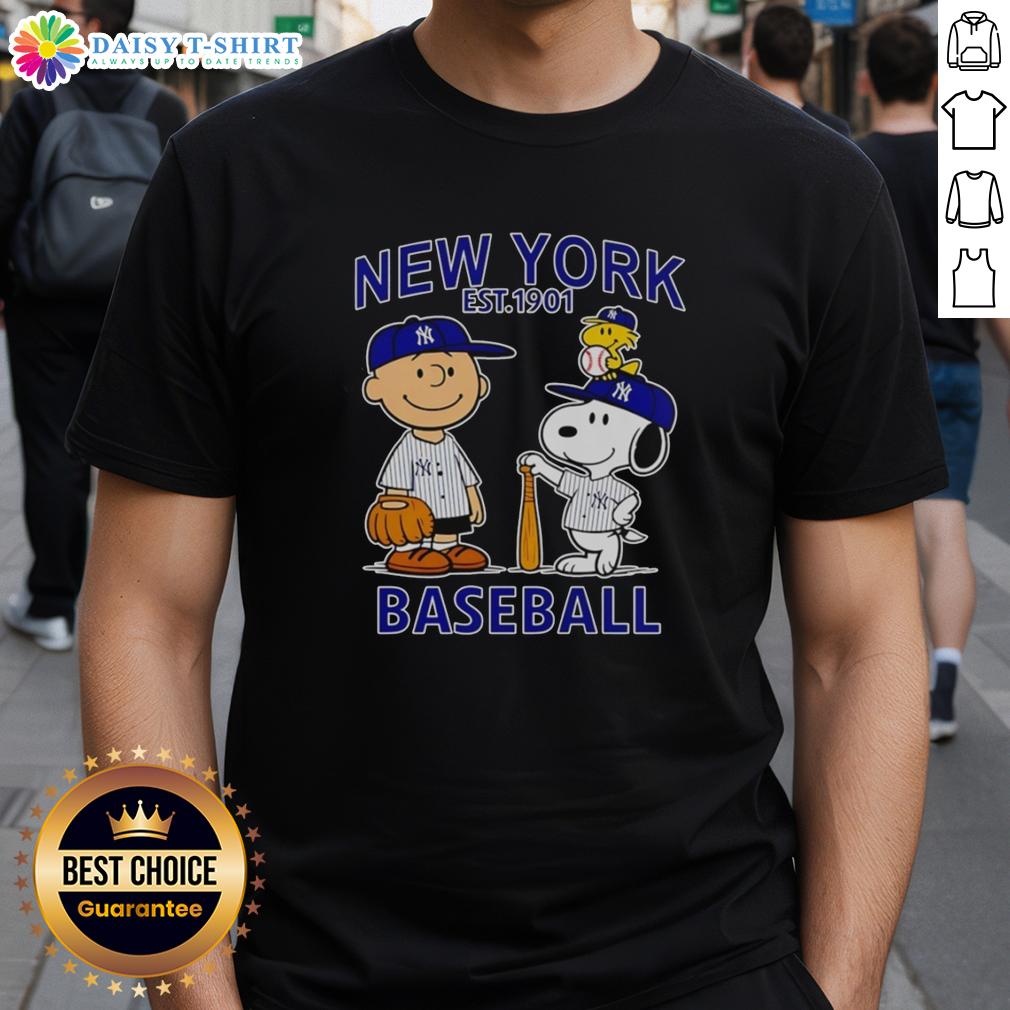 Top Charlie Brown Snoopy And Woodstock With New York Yankees Baseball Jersey Est 1901 T-Shirt Alt Text: Charlie Brown, Snoopy, and Woodstock wearing a New York Yankees baseball jersey t-shirt, celebrating the team's legacy since 1901.