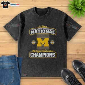 Premium Michigan Wolverines 2-Time NCAA Men's Basketball National Champions 2026 washed t-shirt in navy blue.